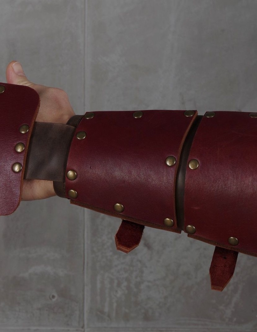 Leather armour in style of Game of Thrones photo made by Steel-mastery.com