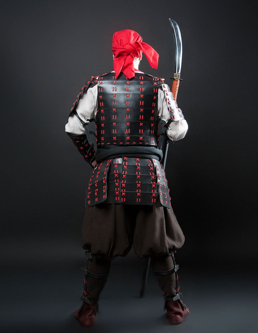 O Yoroi - Japanese samurai leather warrior armor photo made by Steel-mastery.com
