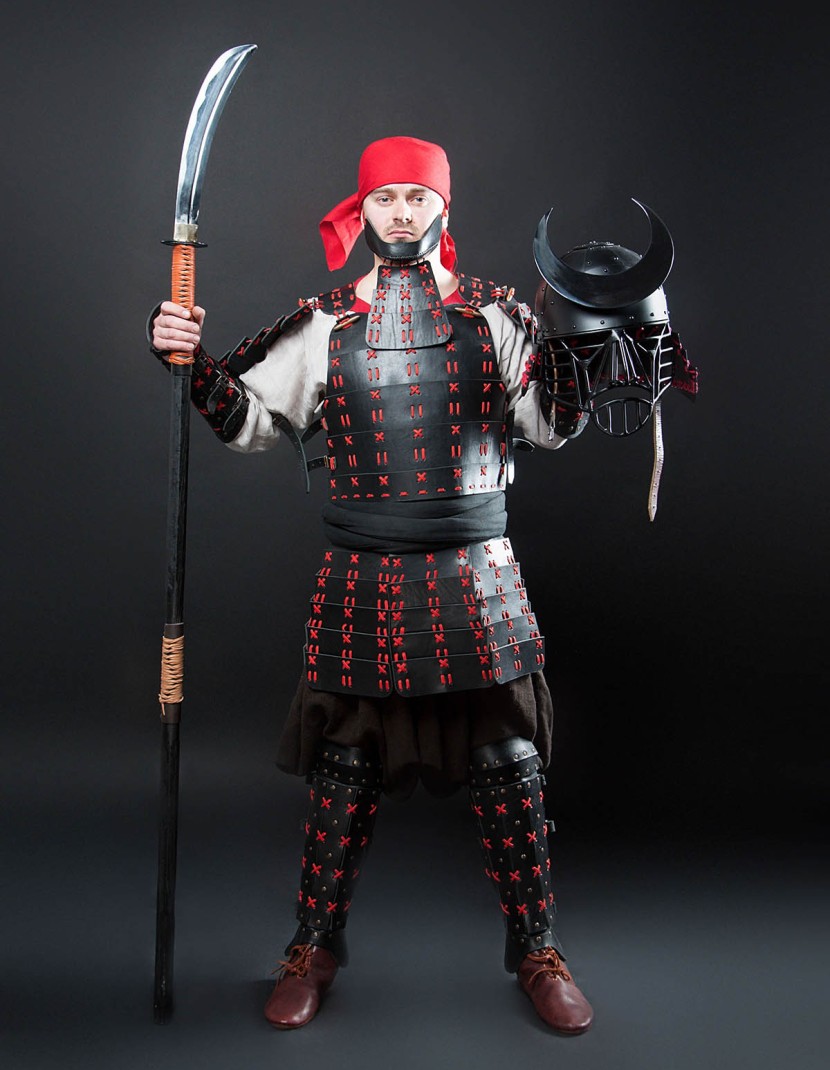 O Yoroi - Japanese samurai leather warrior armor photo made by Steel-mastery.com