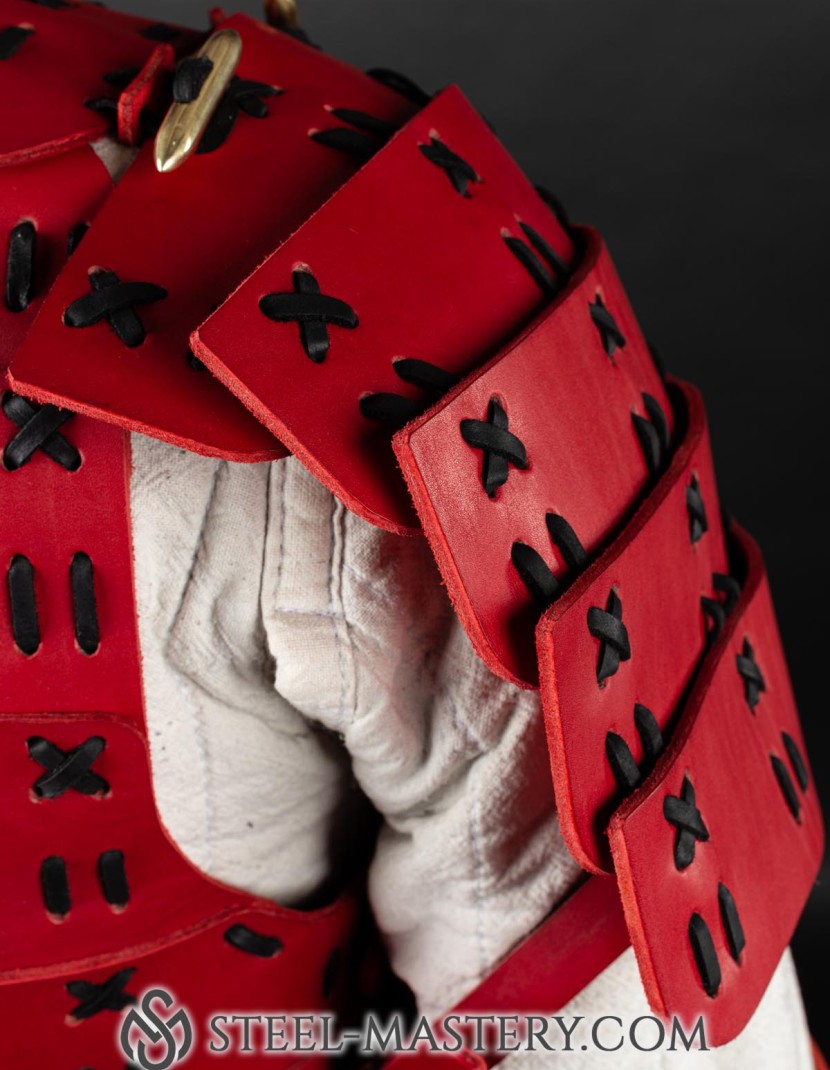 O Yoroi - Japanese samurai leather warrior armor photo made by Steel-mastery.com