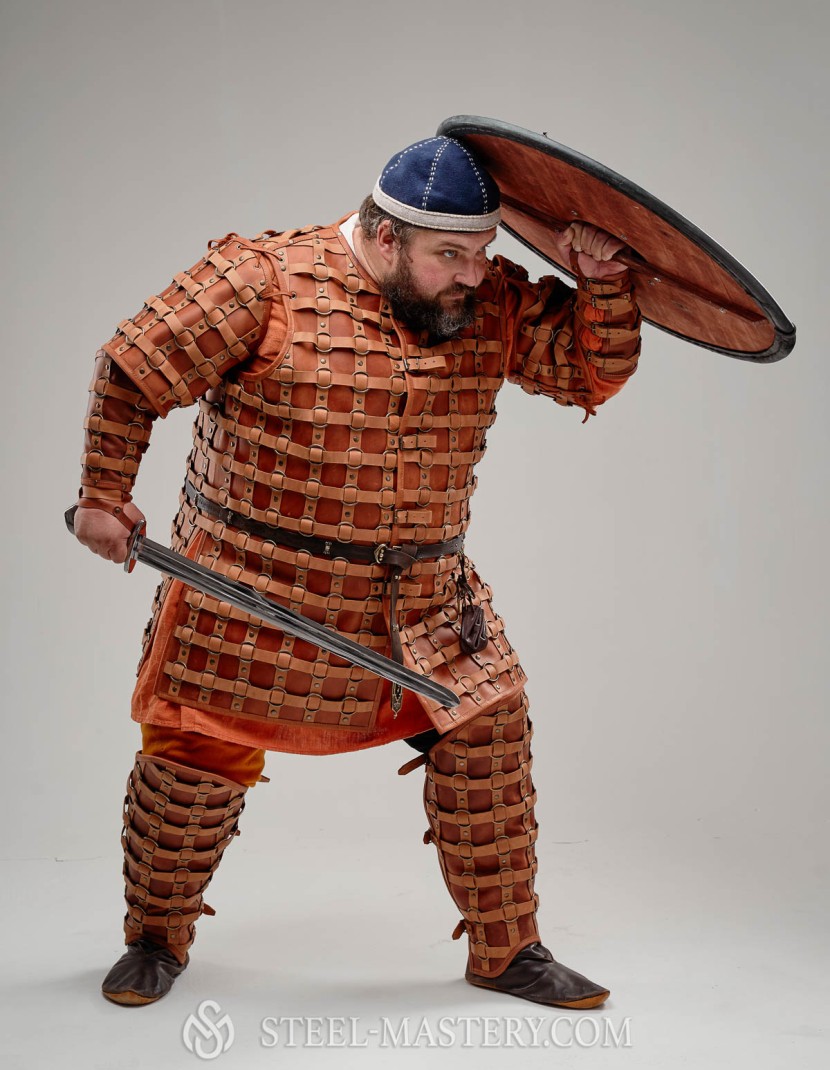 LEATHER FANTASY/LARP ARMOR   photo made by Steel-mastery.com