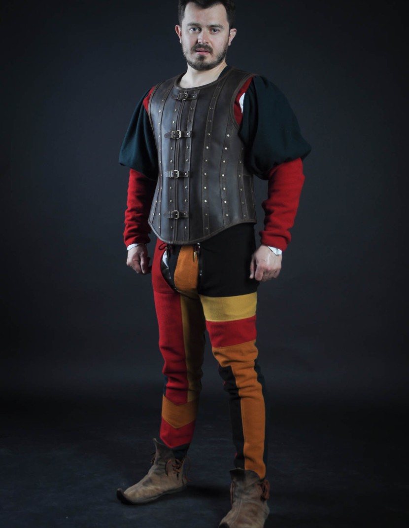 Leather vest in Renaissance style photo made by Steel-mastery.com