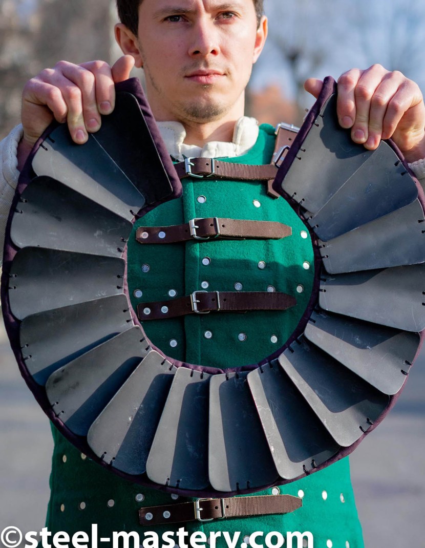 NECKLACE WITH HIDDEN PROTECTION photo made by Steel-mastery.com