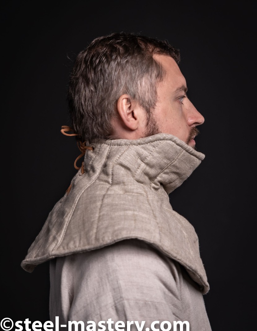 Padded aventail with back lacing photo made by Steel-mastery.com