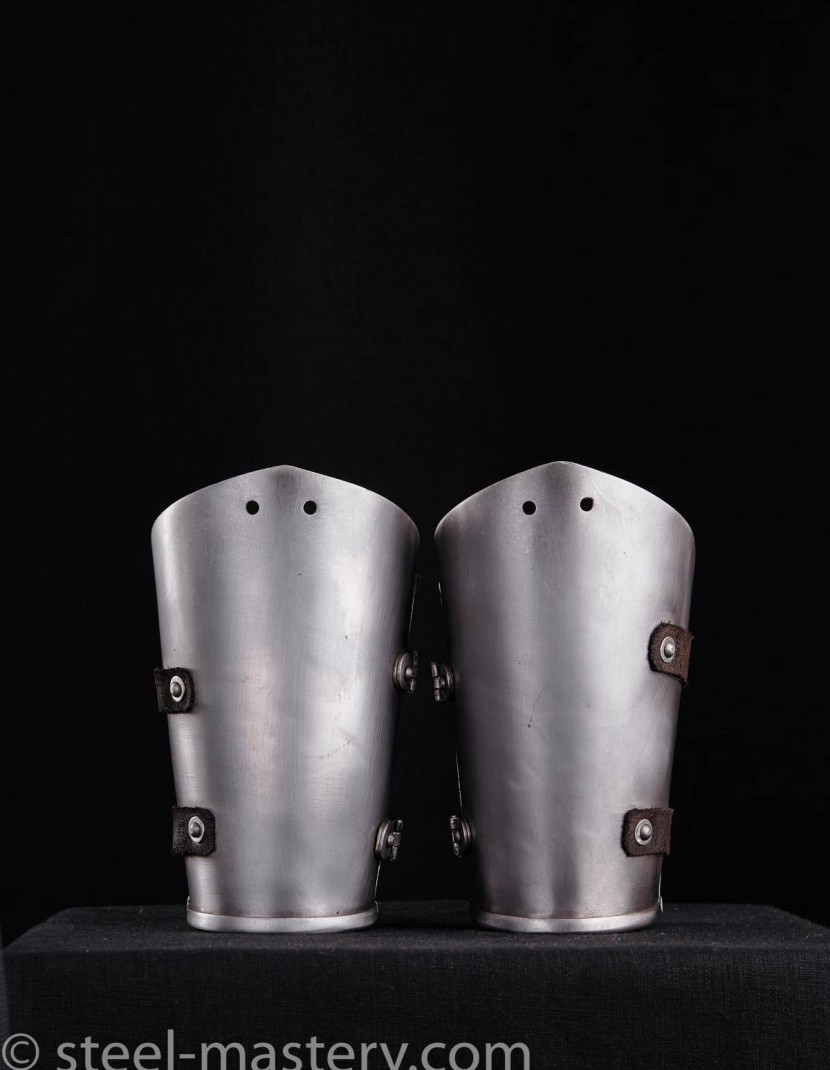 STEEL MEDIEVAL BRACERS  photo made by Steel-mastery.com