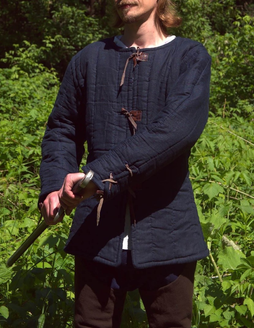 Renaissance period gambeson (dark blue) photo made by Steel-mastery.com