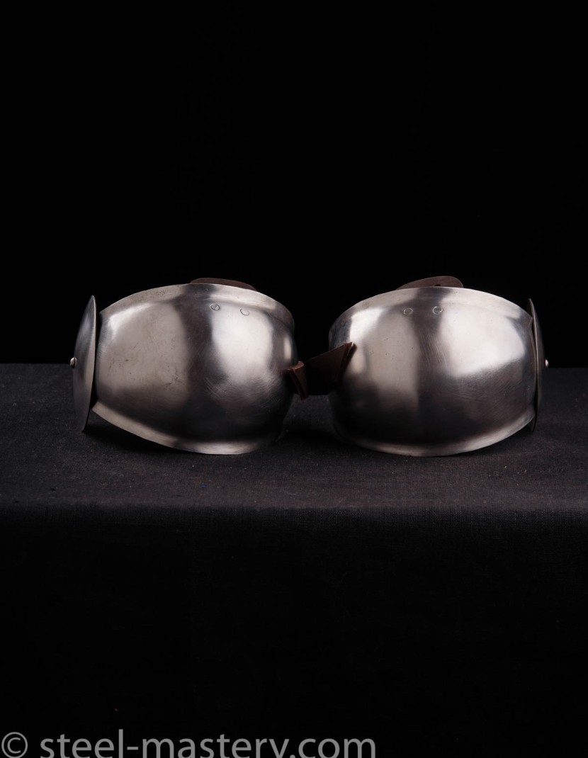 HARDENED ELBOW CAPS photo made by Steel-mastery.com