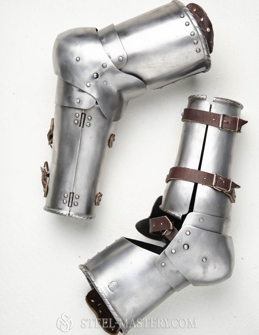 KNIGHTLY ARMS PLATE, PART OF FULL PLATE ARMOR  photo made by Steel-mastery.com