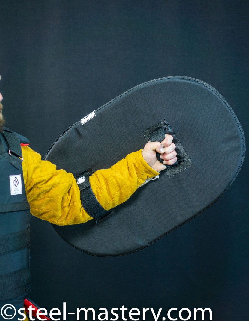 SOFT ARMOR OVAL SHIELD  photo made by Steel-mastery.com