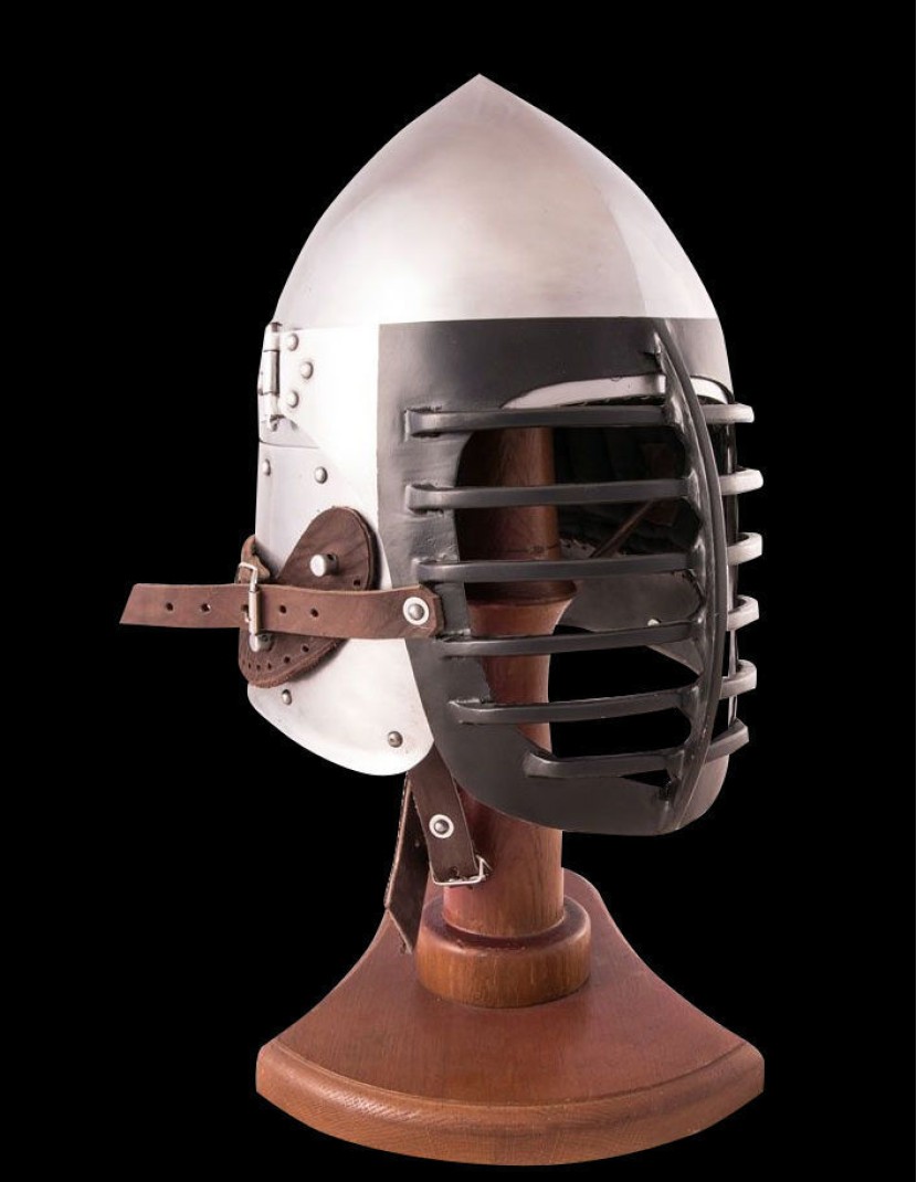 Helmet with lifting visor and bar grid photo made by Steel-mastery.com