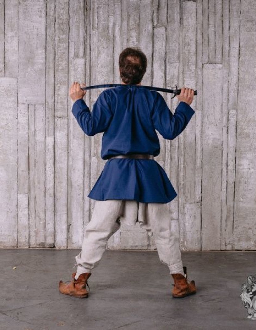 Medieval gambeson and cotton Eastern Pants photo made by Steel-mastery.com