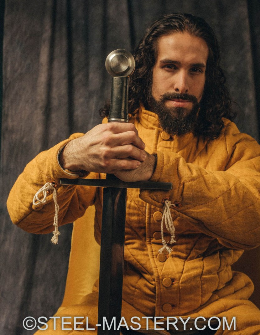GAMBESON AND CHAUSSES FENCING SET photo made by Steel-mastery.com