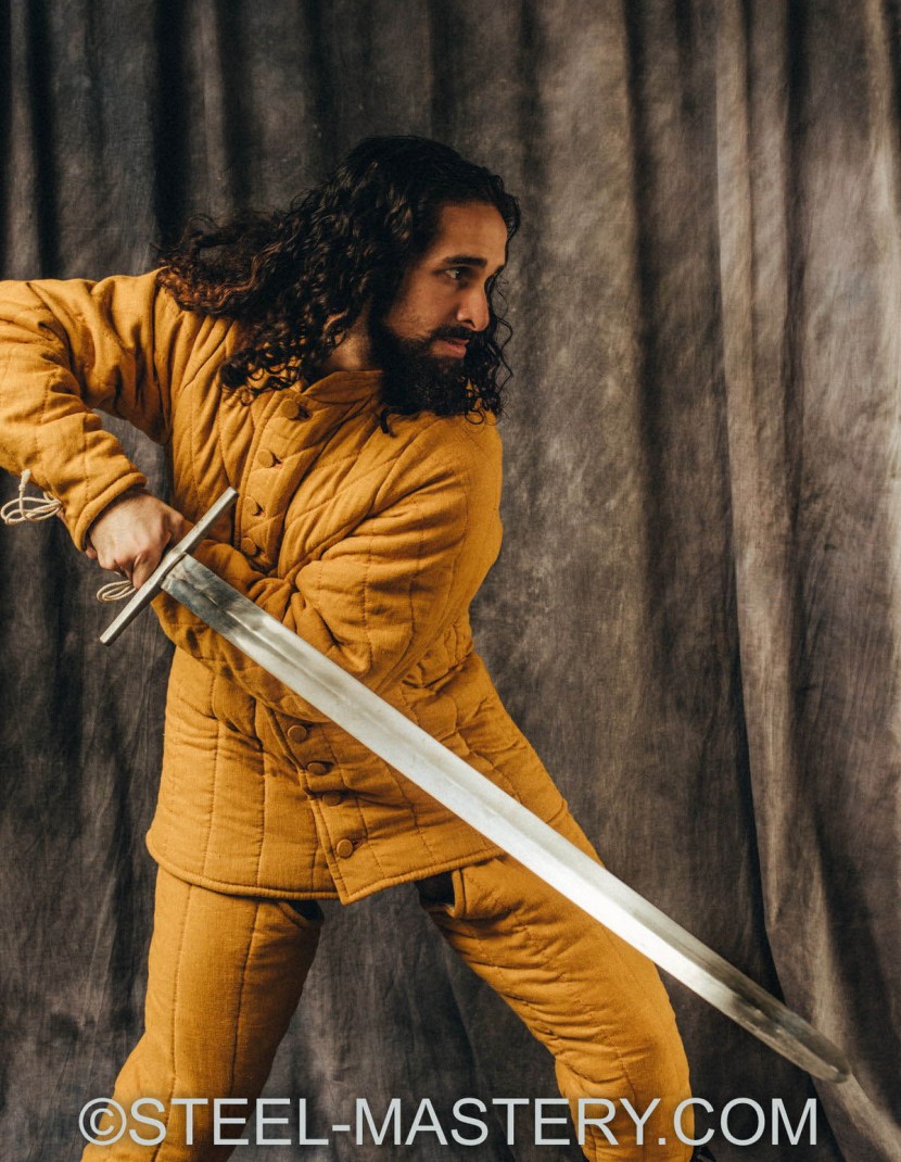 GAMBESON AND CHAUSSES FENCING SET photo made by Steel-mastery.com