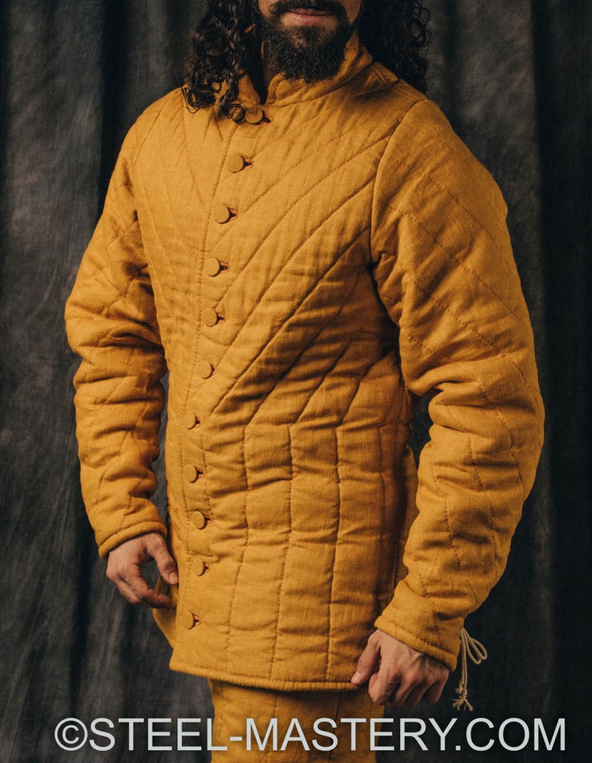 GAMBESON AND CHAUSSES FENCING SET photo made by Steel-mastery.com