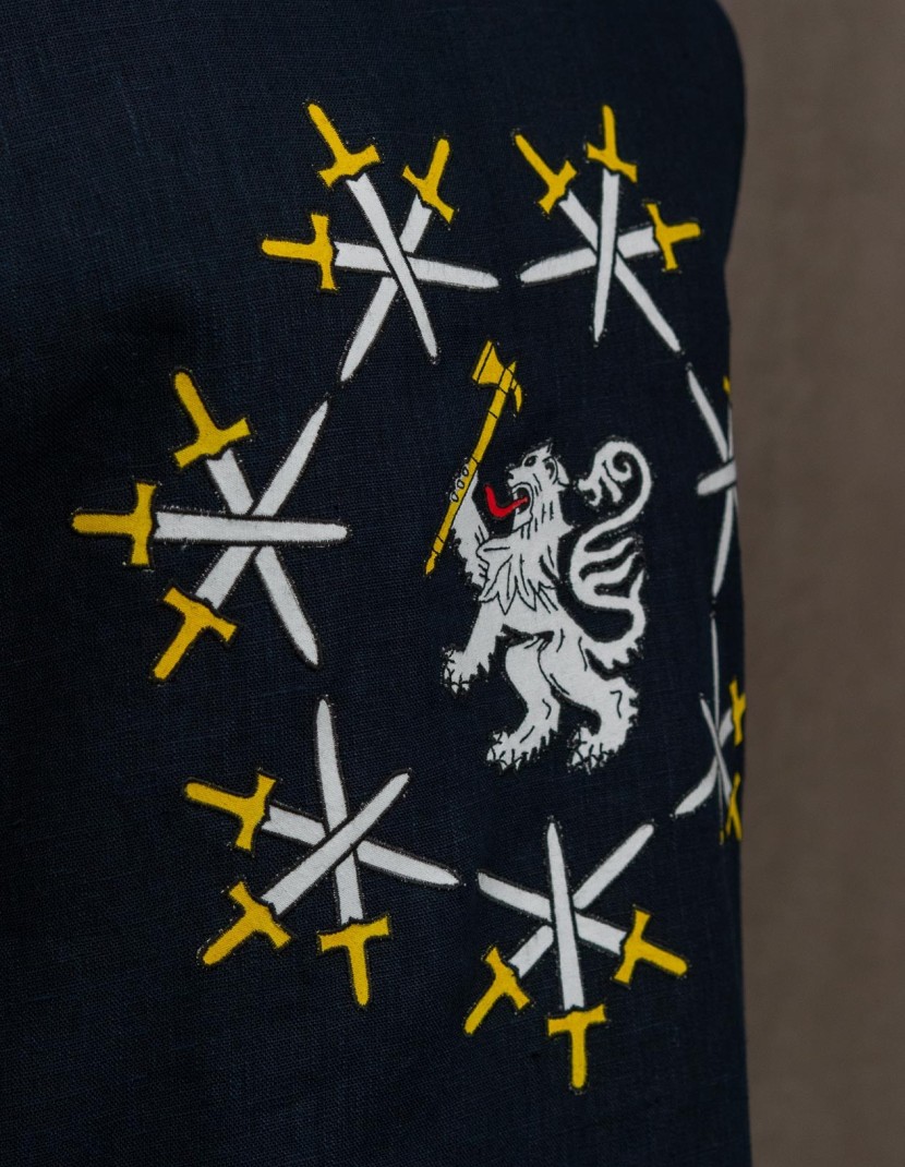 Tabard with swords and lion photo made by Steel-mastery.com