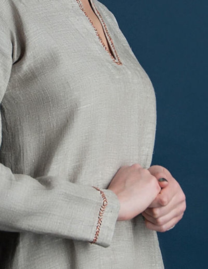 Women's viking outfit "Freyja style" photo made by Steel-mastery.com