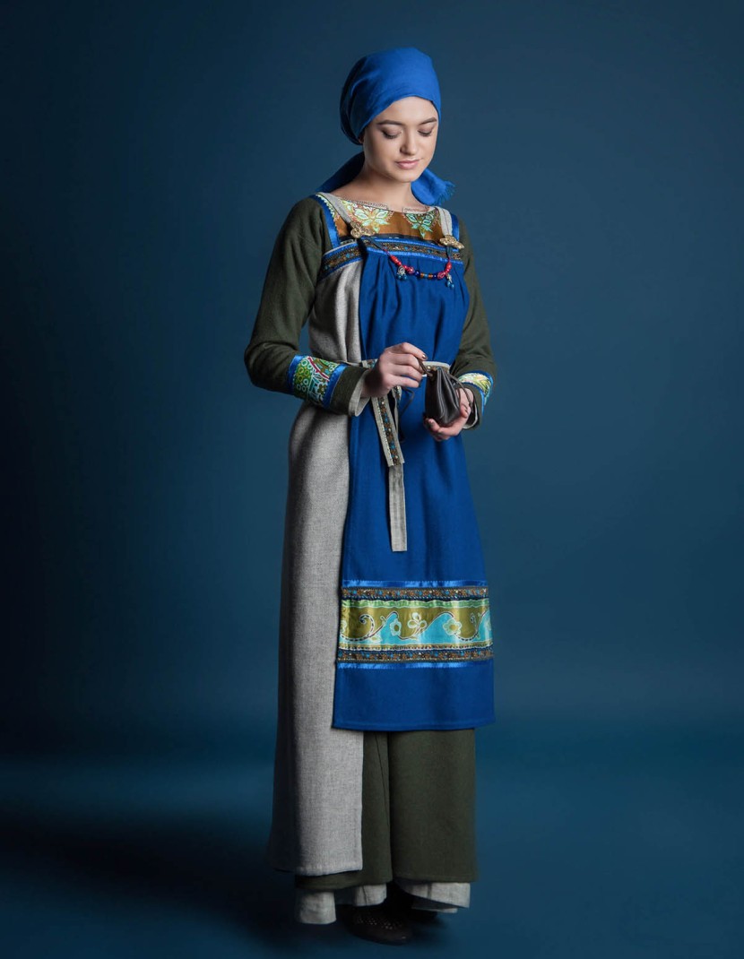 Women's viking outfit "Freyja style" photo made by Steel-mastery.com