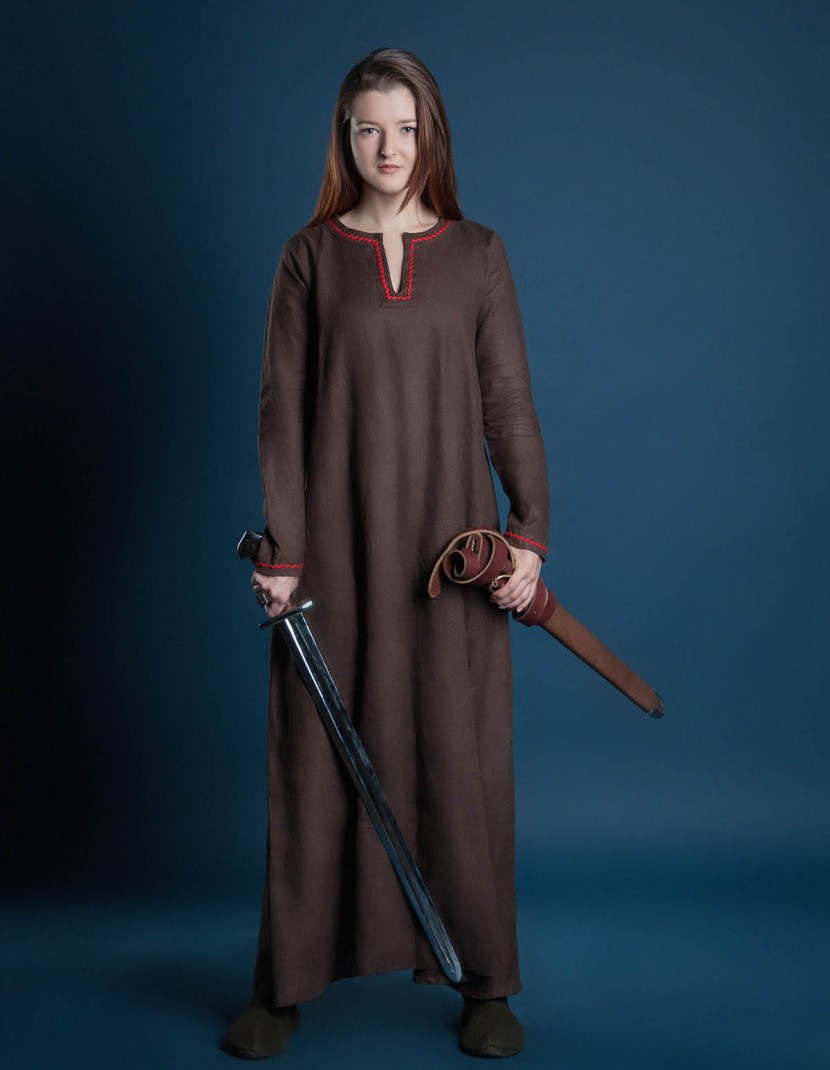 Women's Scandinavian outfit "Frigg style" photo made by Steel-mastery.com