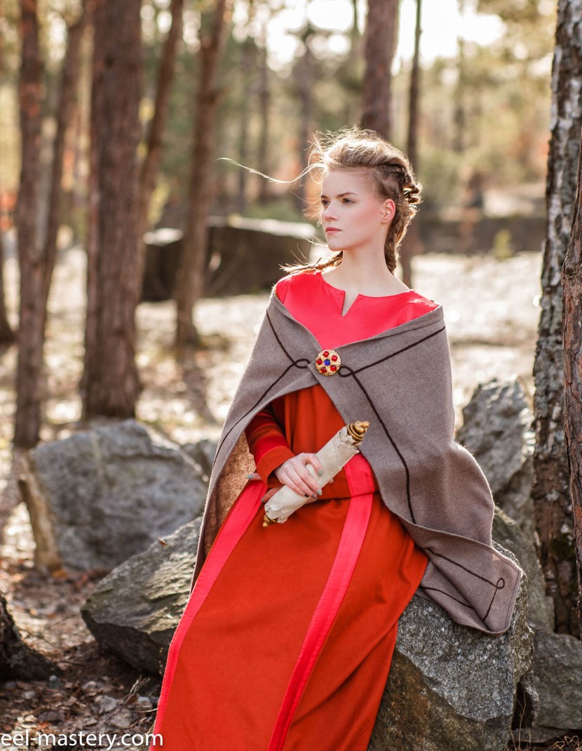 Medieval viking clothing "Sif style" photo made by Steel-mastery.com