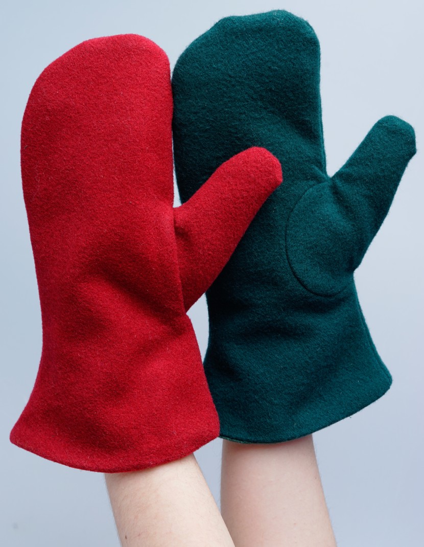 Medieval Woolen Mittens  photo made by Steel-mastery.com