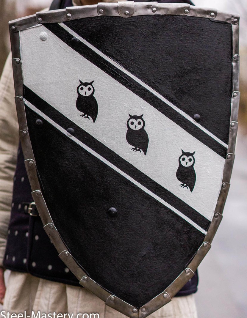 Triangle shield for reenactors and SCA photo made by Steel-mastery.com