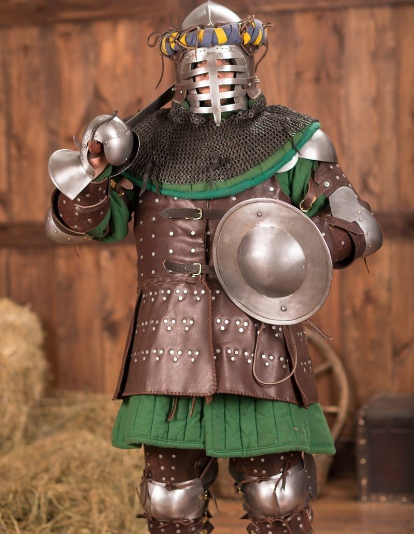 Steel shield buckler photo made by Steel-mastery.com