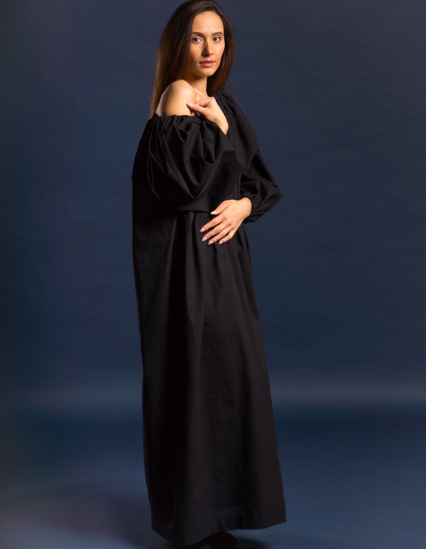 Women's undershirt, XV century photo made by Steel-mastery.com
